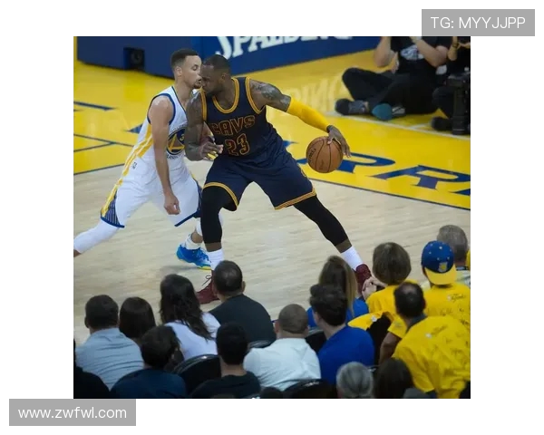 NBA勇士对骑士经典回放：两支强队的精彩对抗